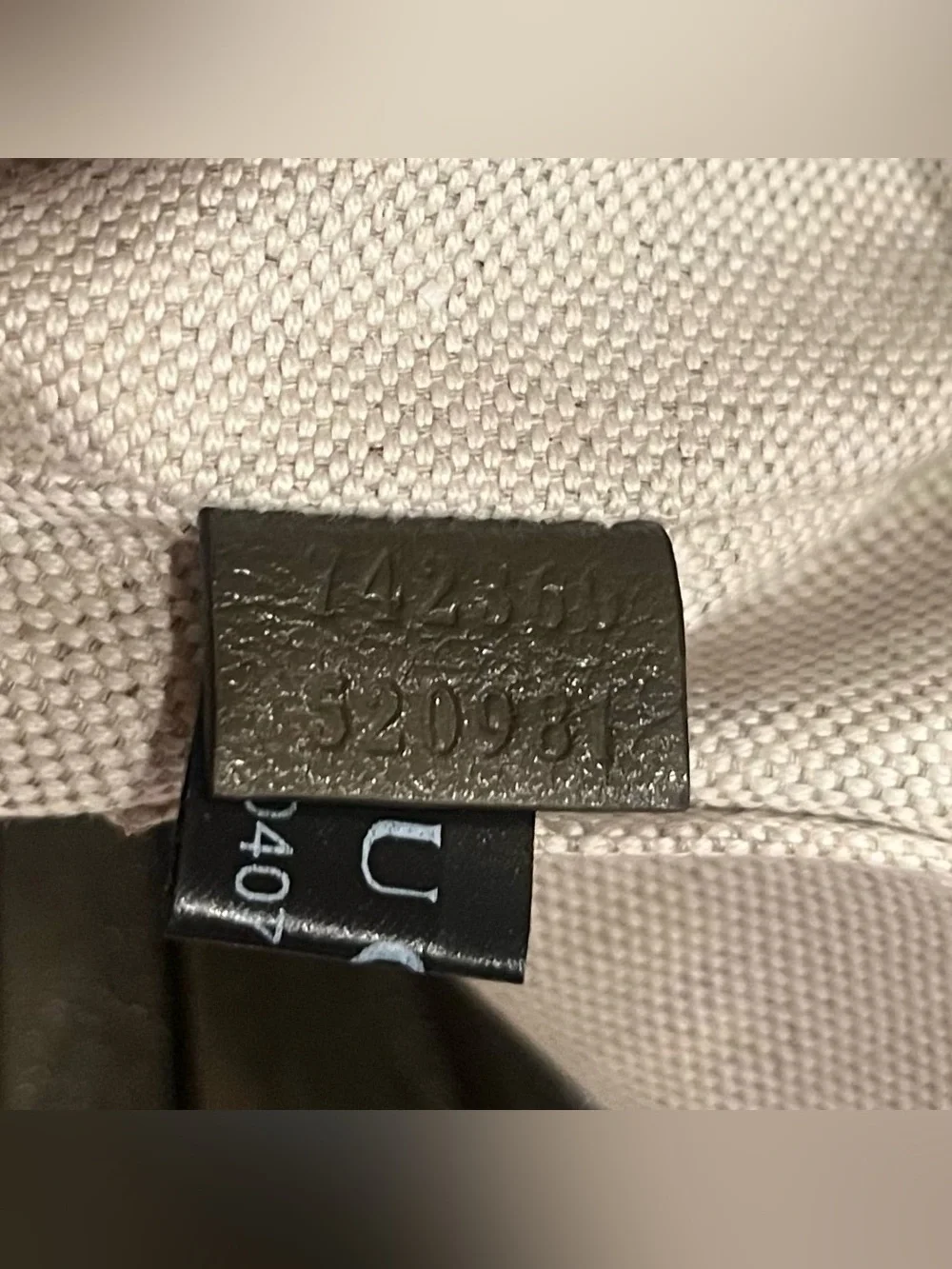 Gucci $2300 Blondie Quilted Crossbody Camera Bag 742360